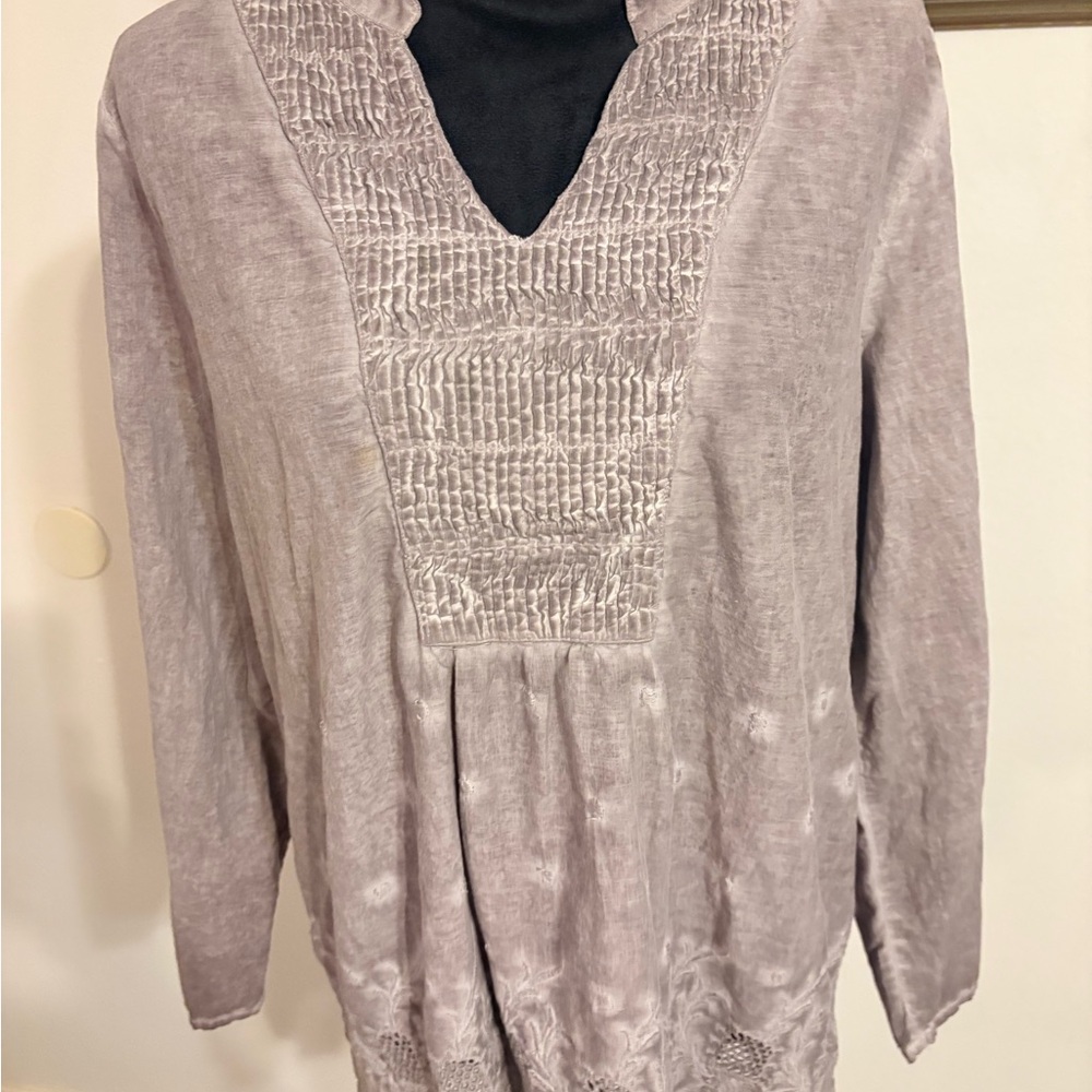 Elegant Light Gray Women's Blouse